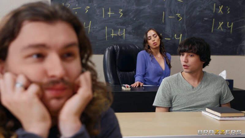 Desiree Dulce – Sex on the Syllabus