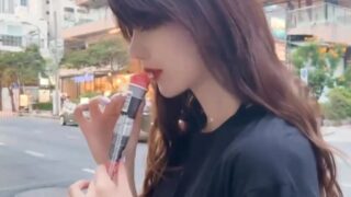 azhua tease Nude Video